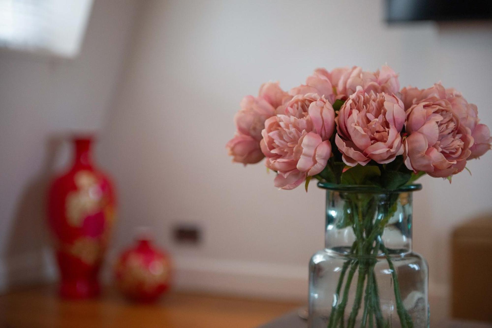 Stylish Townhouse, Work Desk, Fast Wi-Fi, Sleeps 6 Stamford Exterior photo