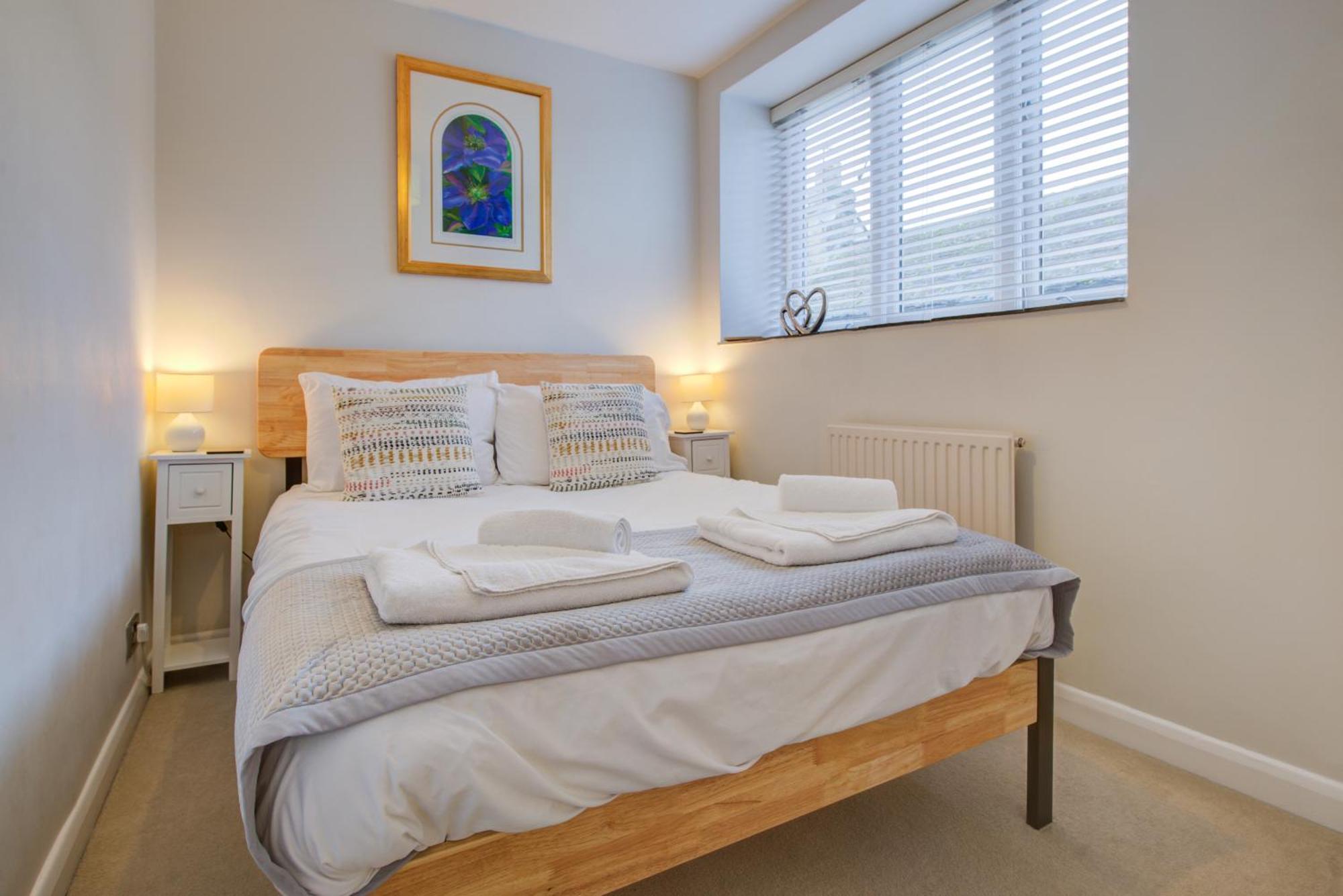 Stylish Townhouse, Work Desk, Fast Wi-Fi, Sleeps 6 Stamford Exterior photo